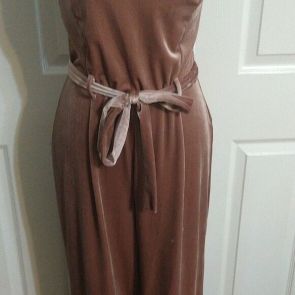 Forever 21 Velour flared bottom romper Pink Y2K Cottage Core Pink - Picture 7 of 10